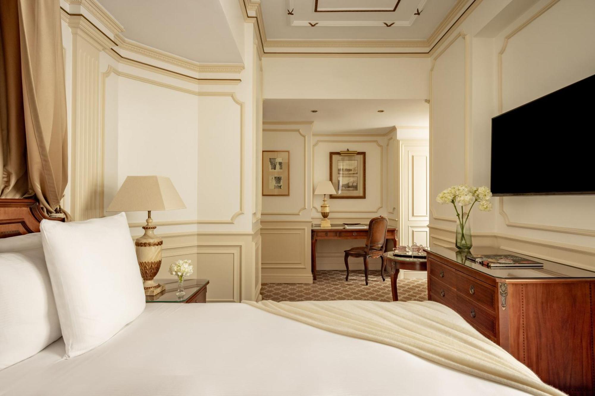 Deluxe Room,1770450447:JPEG